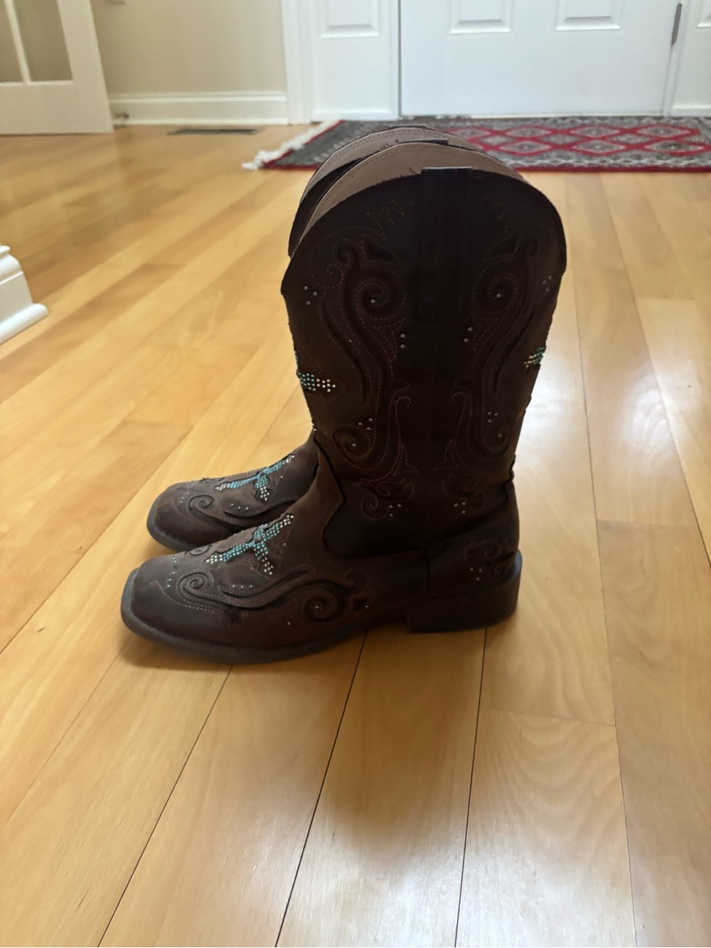 Roper Brown Western Boot with Turquoise Stud Accents
